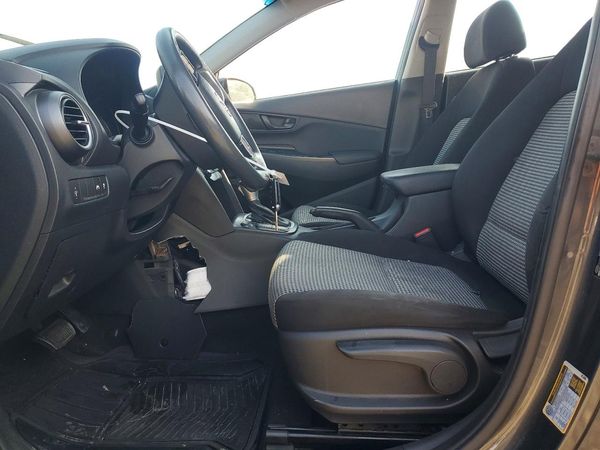 2021 HYUNDAI KONA — DENT