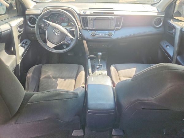 2015 TOYOTA RAV4 XLE (M Grade)