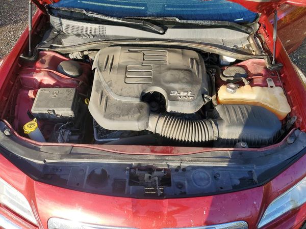 2013 CHRYSLER 300 Base/Limited