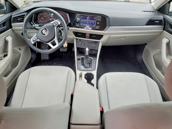 2019 VOLKSWAGEN JETTA S, SE, R-Line