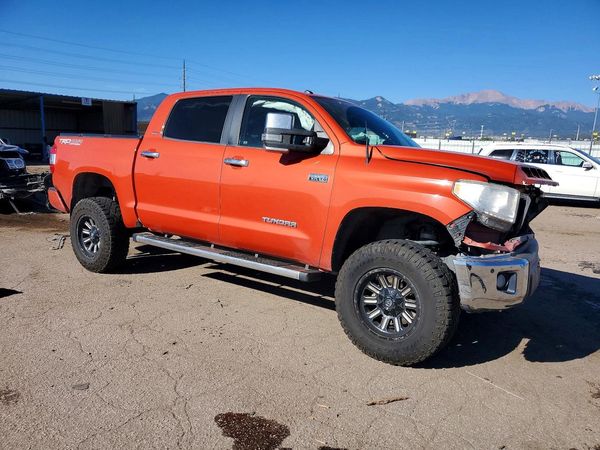 2016 TOYOTA TUNDRA