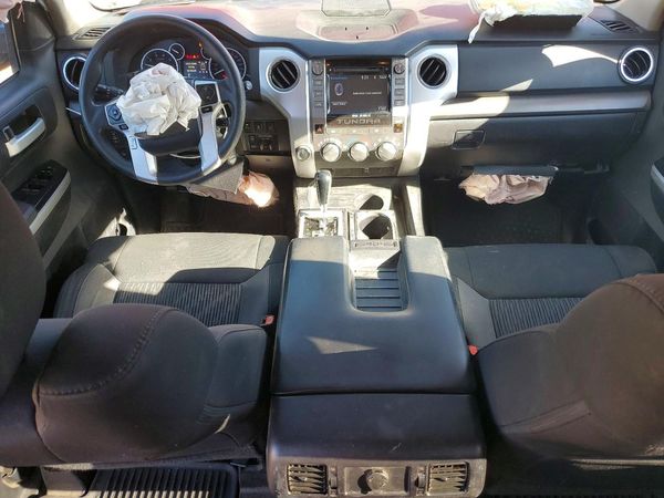 2016 TOYOTA TUNDRA