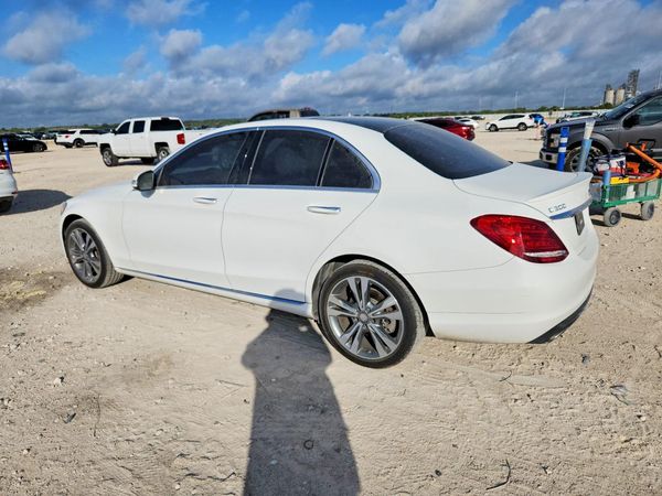 2015 MERCEDES-BENZ C Base
