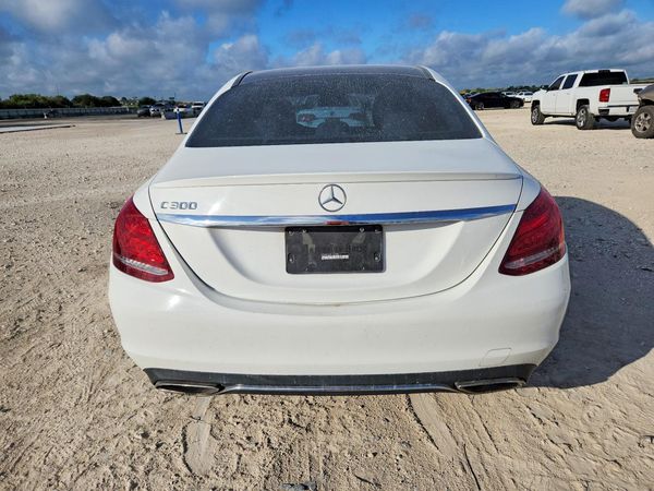 2015 MERCEDES-BENZ C Base