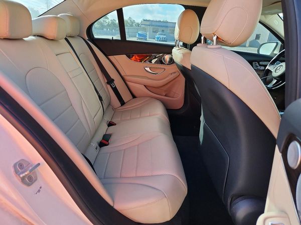 2015 MERCEDES-BENZ C Base