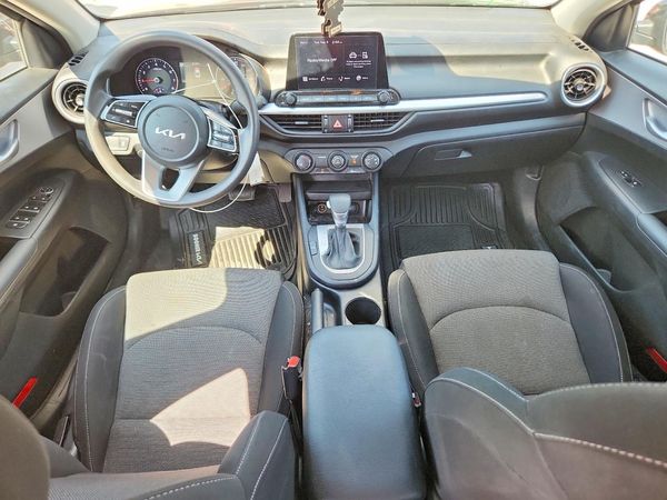 2024 KIA FORTE