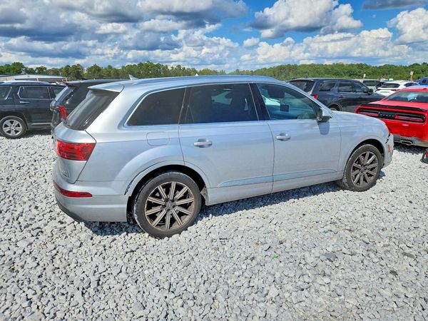 2018 AUDI Q7