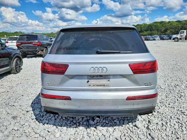 2018 AUDI Q7