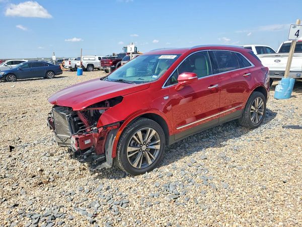 2021 CADILLAC XT5