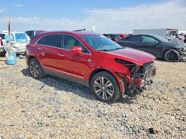 2021 CADILLAC XT5