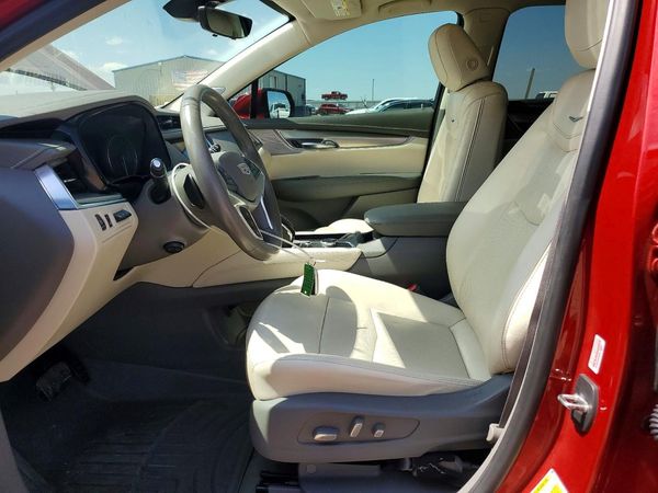 2021 CADILLAC XT5
