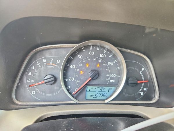 2015 TOYOTA RAV4 XLE (M Grade)
