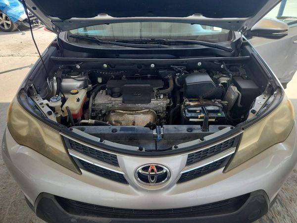 2015 TOYOTA RAV4 XLE (M Grade)