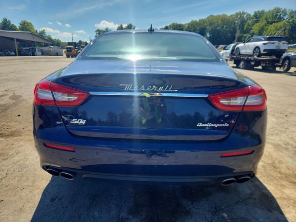 2018 MASERATI QUATTROPORTE Essence