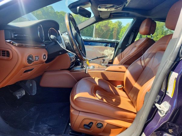 2018 MASERATI QUATTROPORTE Essence