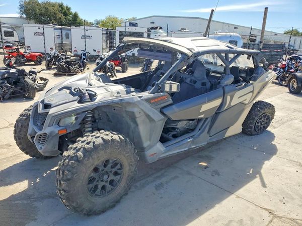 2022 CAN-AM MAVERICK X3