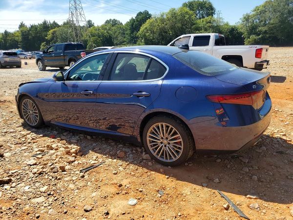 2017 ALFA ROMEO GIULIA