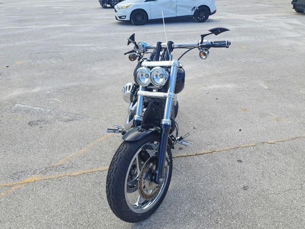 2013 HARLEY-DAVIDSON FXDF
