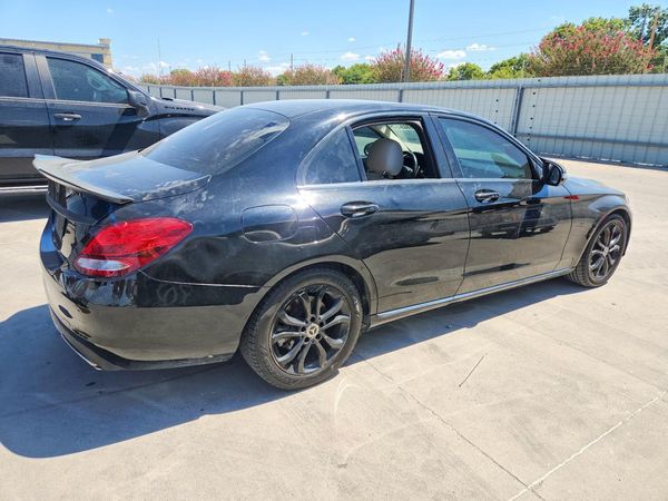 2018 MERCEDES-BENZ C C300