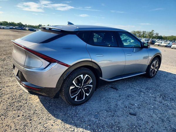 2022 KIA EV6