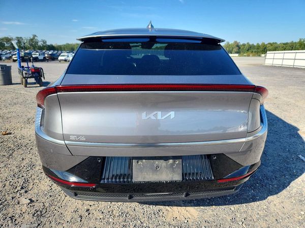 2022 KIA EV6