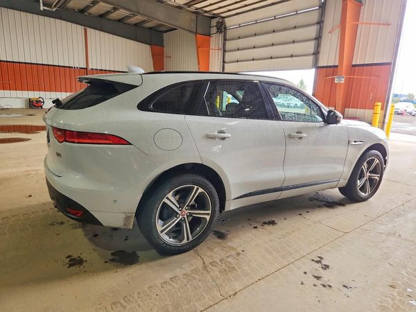 2017 JAGUAR F-PACE R-Sport