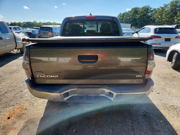 2014 TOYOTA TACOMA Delux Grade — DIRR