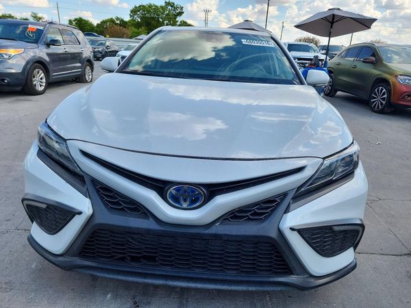 2024 TOYOTA CAMRY SOLA SE