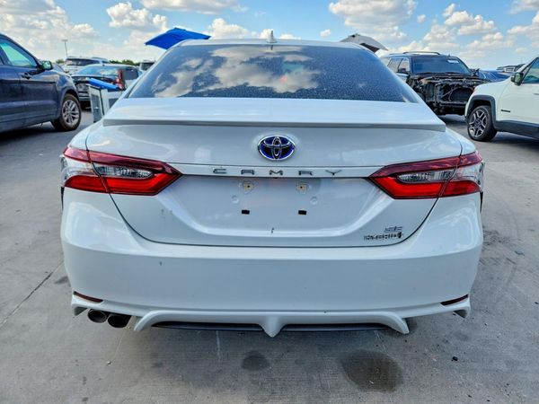 2024 TOYOTA CAMRY SOLA SE