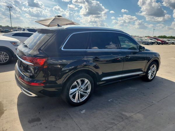 2020 AUDI Q7 quattro Premium Plus