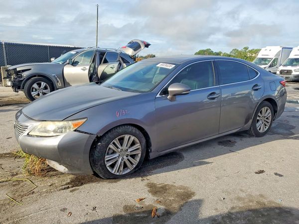2015 LEXUS ES