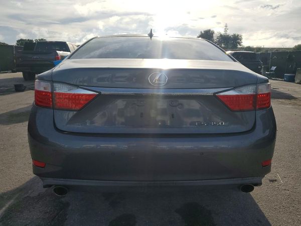 2015 LEXUS ES