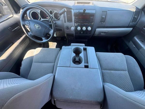 2012 TOYOTA TUNDRA SR5