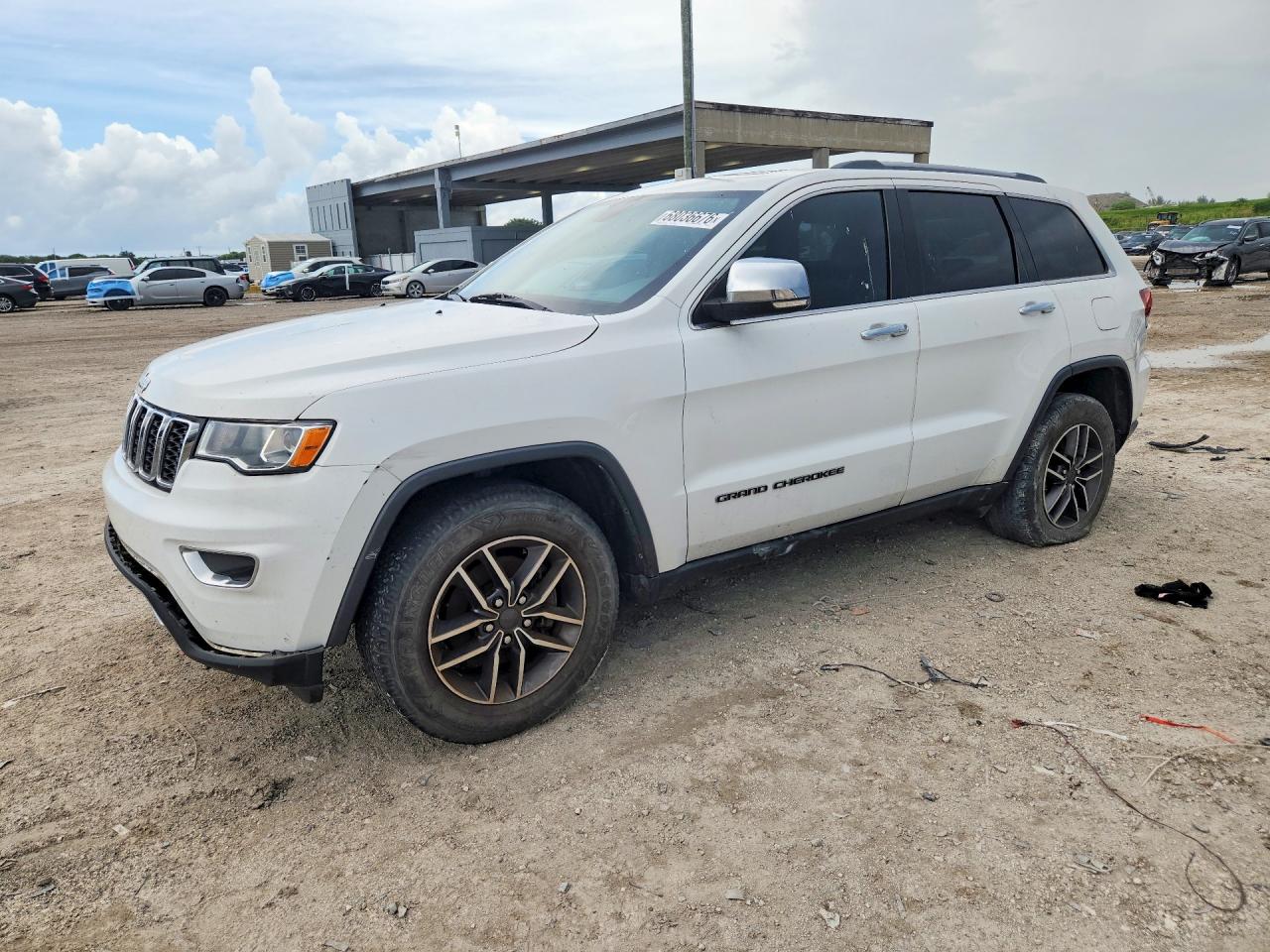 2020 JEEP CHEROKEE Limited — Front 3/4