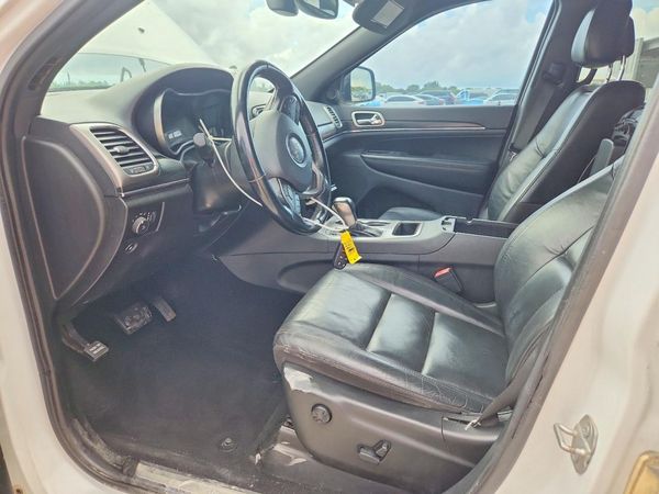 2020 JEEP CHEROKEE Limited — DENT