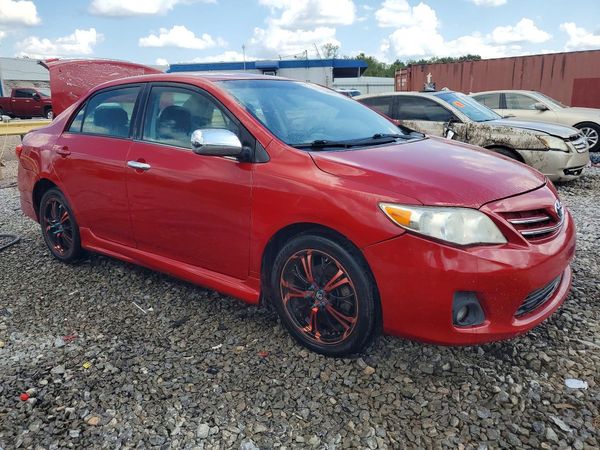 2013 TOYOTA COROLLA
