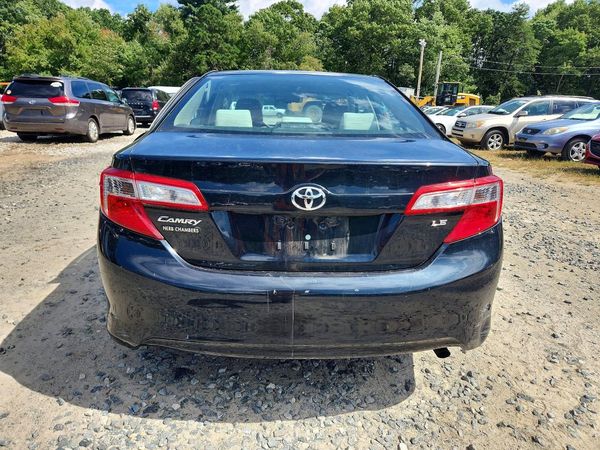 2012 TOYOTA CAMRY