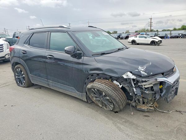 2023 CHEVROLET TRAILBLAZE LT — Passenger 3/4