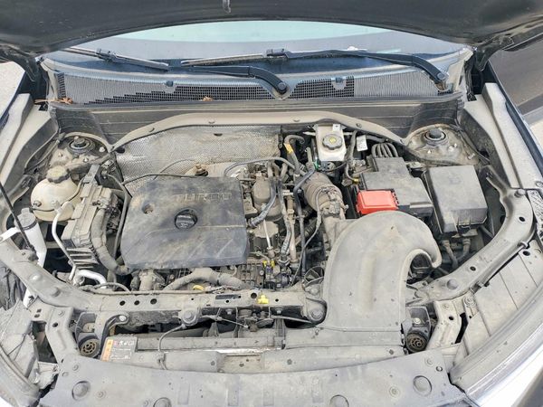2023 CHEVROLET TRAILBLAZE LT — Engine bay