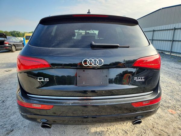 2016 AUDI Q5 quattro Premium Plus — DIRR