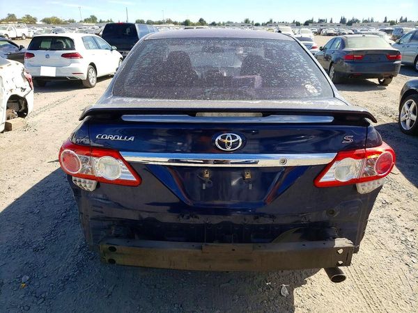 2012 TOYOTA COROLLA