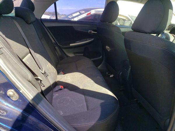 2012 TOYOTA COROLLA