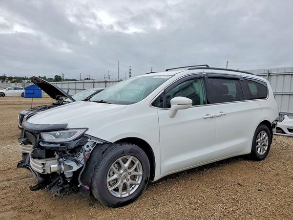 2022 CHRYSLER PACIFICA