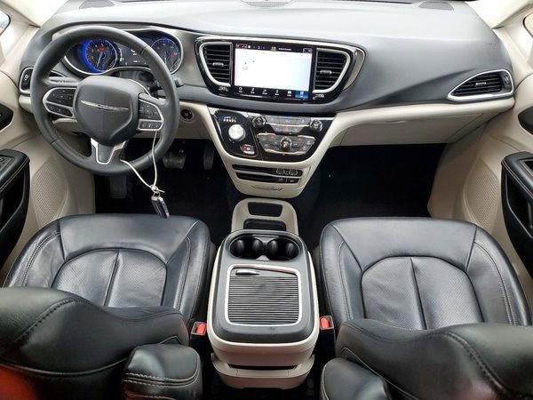 2022 CHRYSLER PACIFICA