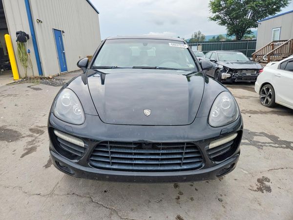 2012 PORSCHE CAYENNE Turbo — DIRF