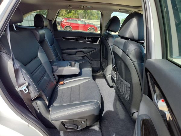 2020 KIA SORENTO