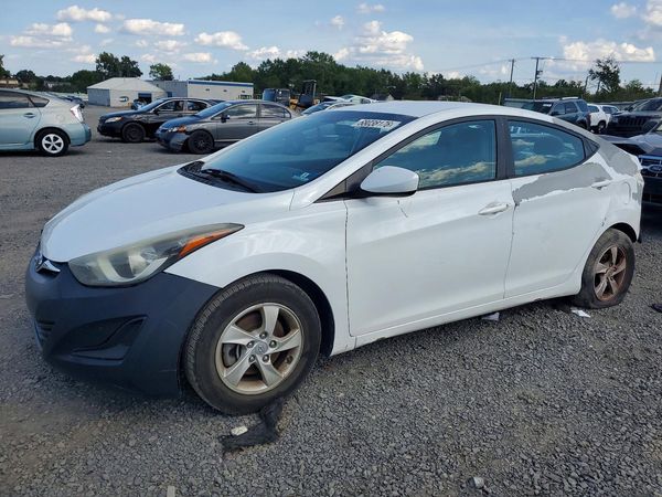 2015 HYUNDAI ELANTRA GLS(Middle)