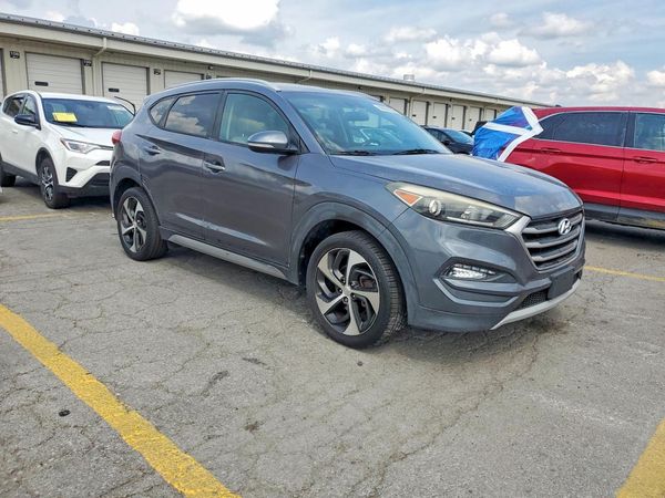 2017 HYUNDAI TUCSON