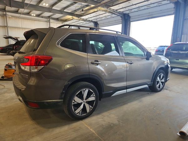 2020 SUBARU FORESTER