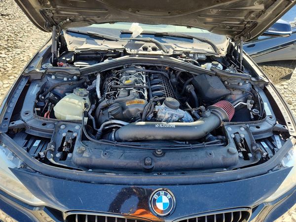 2015 BMW 3 SERIES SA — Engine bay